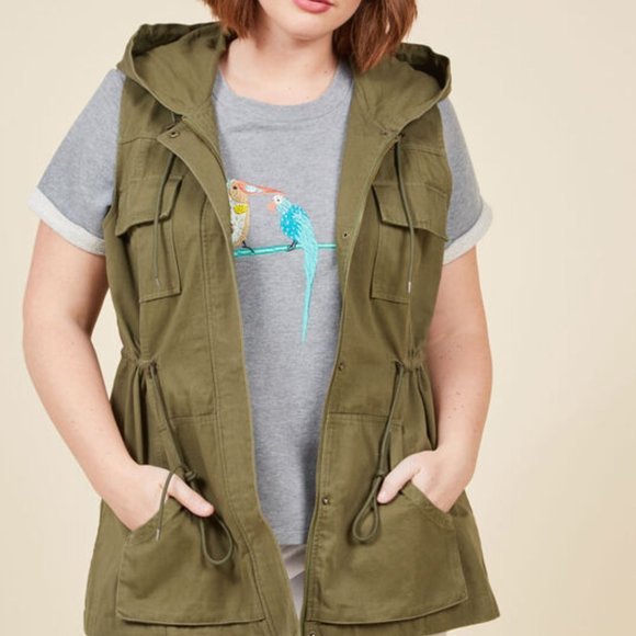 Modcloth Excursion Awaits Vest - Picture 9 of 9